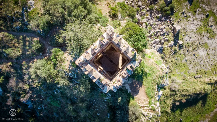 Torre di Caprona