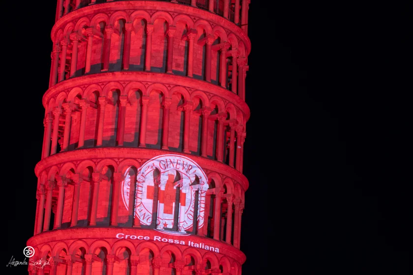 Torre di Pisa - Croce rossa italiana