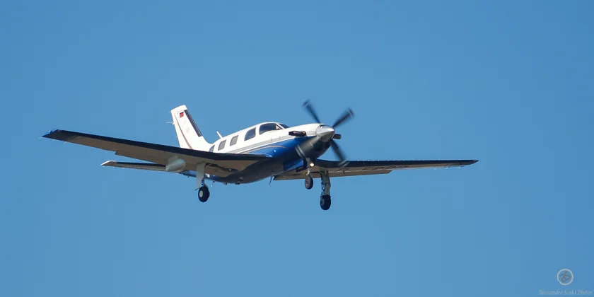 plane_15389587322_o