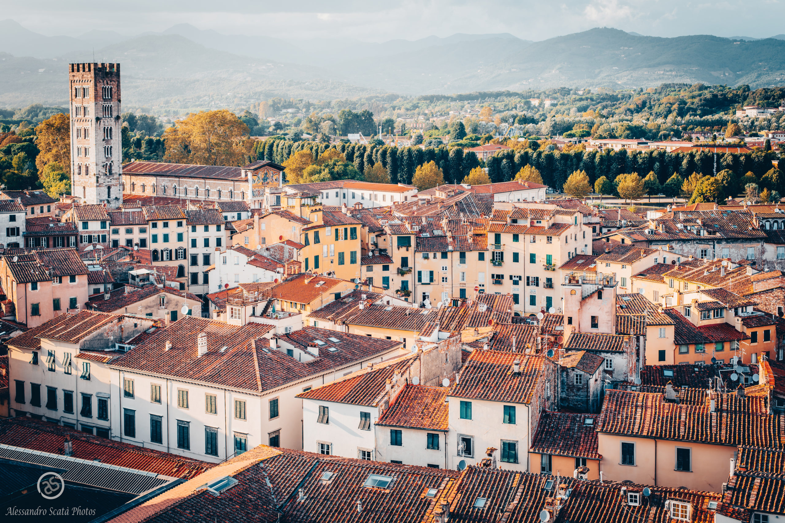 Lucca Piazza Anfiteatro